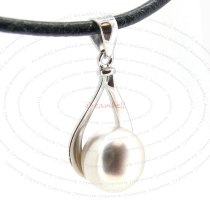 Sterling Silver White Freshwater Pearl Tear Pendant 18" Box Chain Necklace
