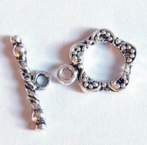 1x Antique Sterling Silver Garden Flower Toggle Clasp - 12mm Vintage Closure