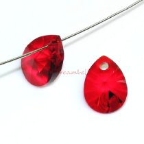 4x Swarovski Crystal 6128 Xilion Mini Pear Pendant Charm Light Siam 10mm