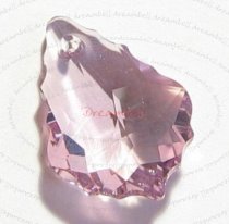 1x Swarovski Crystal 6090 Baroque Light Amethyst Pendant 22mm