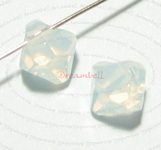 6x Swarovski Crystal 6301 Top Drilled White Opal 8mm