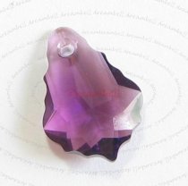 1x Swarovski 6090 Baroque Amethyst Pendant 22mm