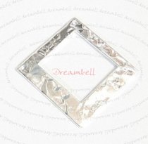 1x STERL SILVER SQUARE Hammered Jump ring Connector 20mm