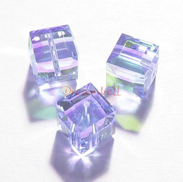 4x Swarovski Elements Crystal Cube Bead 5601 Tanzanite 6mm AB