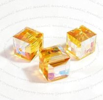 2x Swarovski Elements Crystal Cube Bead 5601 Light Topaz 8mm AB