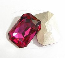 1x Swarovski Elements Octagon Cabochon Stone Crystal 4627 Fuchsia 27mm x 18.5mm