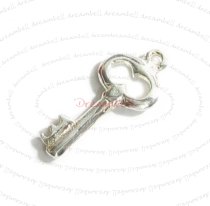 1x Bright Sterling silver LITTLE KEY dangle Charm 19.2mm