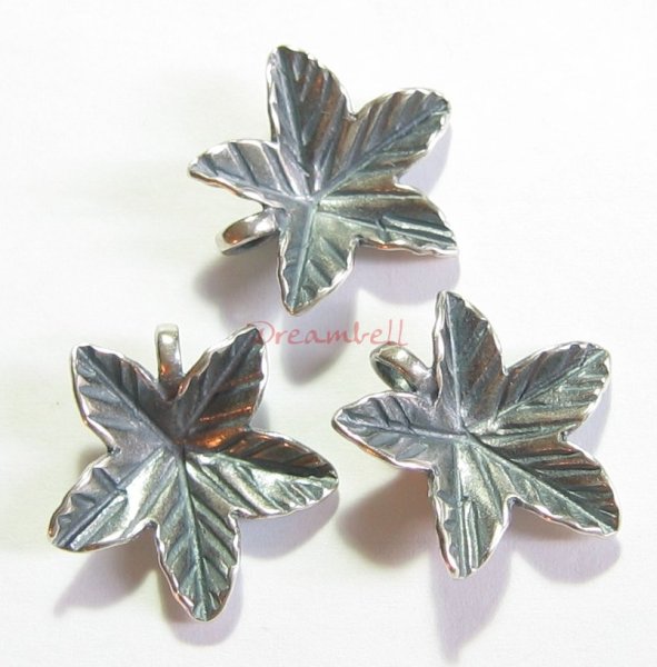1x Sterling Silver Maple leaf pendant charm 20mm