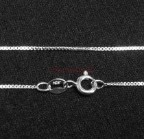 1x Sterling Silver 0.9mm BOX Chain with spring clasp 16″