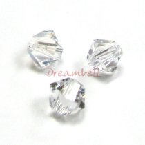 24 Swarovski Elements Xilion Crystal 5328 / 5301 Moonlight AB 4mm
