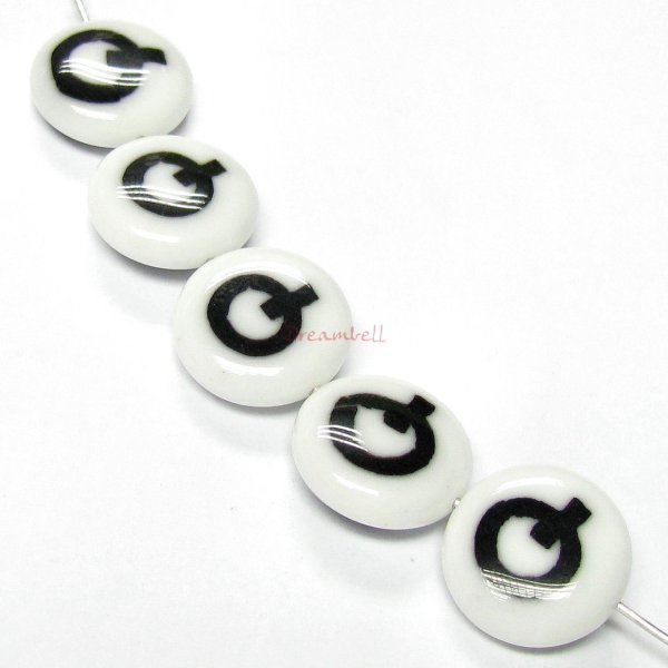 2x Round Lampwork Glass Letter "Q" Focal bead 14mm