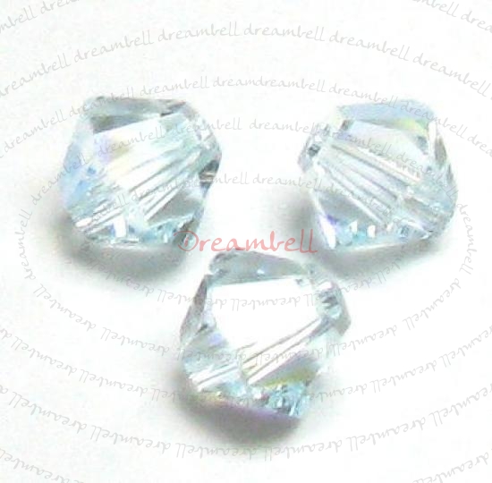 24 x Swarovski Elements Xilion Crystal 5328 / 5301 Light Azore AB 4mm