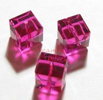 2x Swarovski Elements Crystal 5601 Cube Bead Fuchsia Pink 8mm